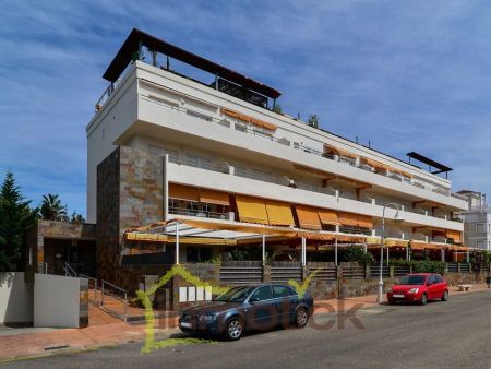 Alquiler de ático en Nuevo Portil - Photo 3