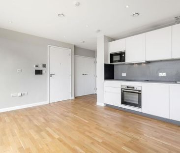 Studio to rent - Photo 5