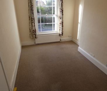 2 bed Apartment - To Let - Photo 1