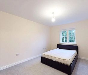 Realmwood Close, Canterbury, CT1 1GY, Kent - Photo 2