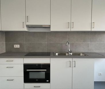 Instapklaar 2slpk appartement met mooi verzicht - Photo 3
