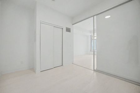 For Lease - 308 Jarvis Street Unit# 203, Toronto, Ontario - Photo 4