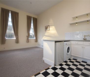 22, Victoria Court, Victoria Mews, Morley, Leeds, LS27 9DA - Photo 1