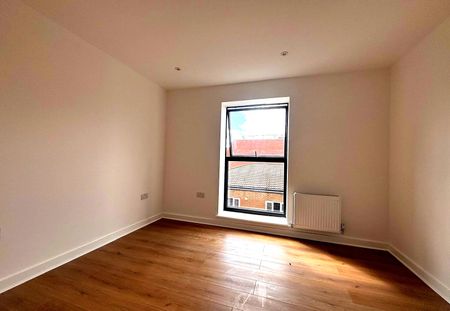 Victoria Road, Aldershot, Hampshire, GU11 - Photo 5