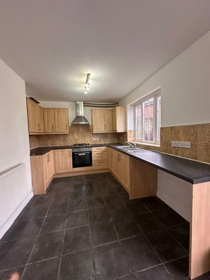 Allenby Square, Liverpool, L13 2BR - Photo 1