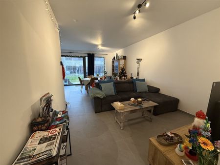 Ruime woning in rustige buurt te Merchtem - Photo 2