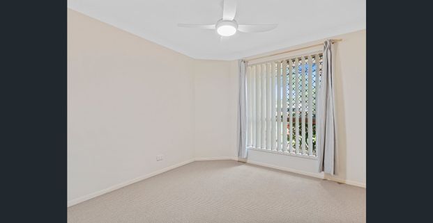 Large Lowset With Bay Breezes & Waterfront Walks Just Steps Away - Photo 1