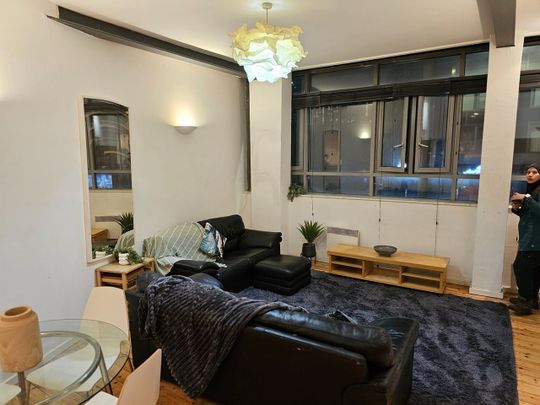 2 Bed Flat, Millwright, LS2 - Photo 1