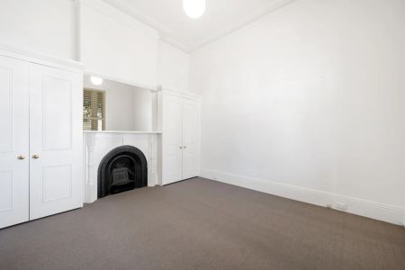 Light-Filled Home in Prime Location! - Photo 2