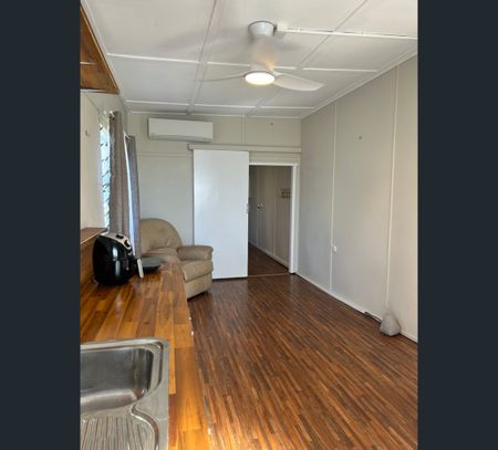 1/72 George Street, Bundaberg Central, Qld 4670 - Photo 4