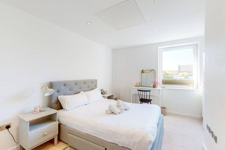1 Bed Flat, Commerell Street, SE10 - Photo 4