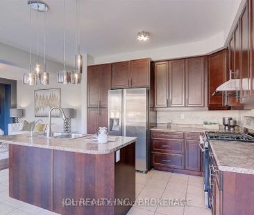 For Lease - 153 Summerlyn Trail, Bradford West Gwillimbury, Ontario - Photo 3