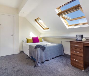 53 ST MICHAELS LANE Leeds - LS6 3BR - Photo 2