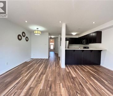 46 RENFREW Street, Kitchener, Ontario, N2R0G5 - Photo 1