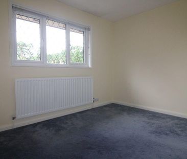 2 bedroom end of terrace house to rent - Photo 6