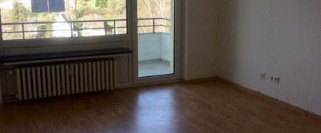 So schön: Geräumige 3 Zimmer mit Balkon in gepflegter Umgebung - Photo 1