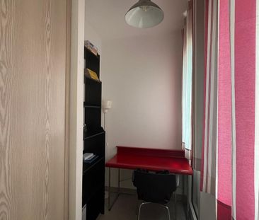 Location Appartement 1 pièce 44m² AIX EN PROVENCE 13100 - Photo 3