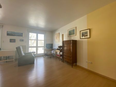 Location Appartement 1 pièce 34m² AIX EN PROVENCE 13100 - Photo 2