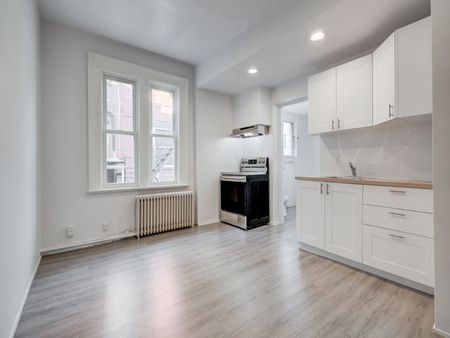 For Lease - 661 Huron Street Unit# 105, Toronto, Ontario - Photo 2