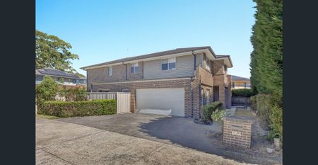 Modern, Spacious & Energy-Efficient Home in a Prime Castle Hill Location - Photo 3