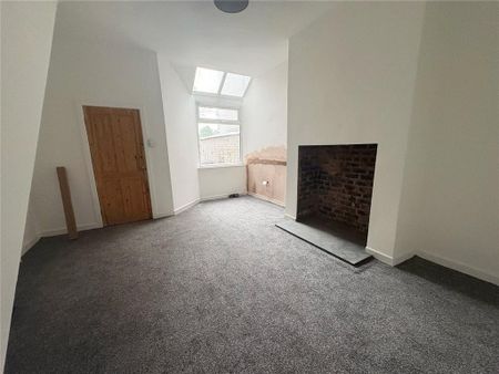 3 bedroom terraced house to rent - Photo 2