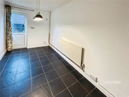 3 bedroom house to rent Greenham, Bretton, Peterborough, Cambridgeshire, PE3 - Photo 4