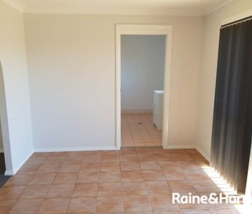 Delightful Dees - Close to Private Hospital & McKillop College - Av... - Photo 5