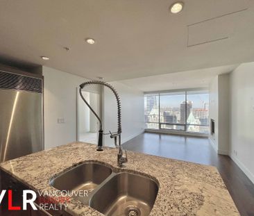 Condo in Downtown Vancouver, BC - Photo 6