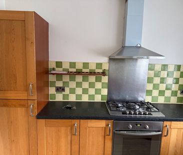 3 Bed Semi-Detached House, Abbey Drive, LU2 - Photo 6