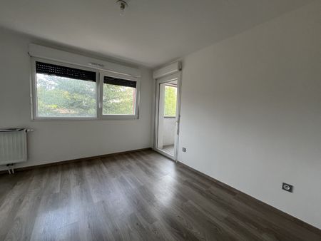 Location Appartement 2 pièces 47m² QUESNOY SUR DEULE 59890 - Photo 5