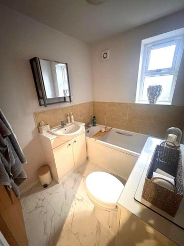 2 bedroom duplex to rent - Photo 2