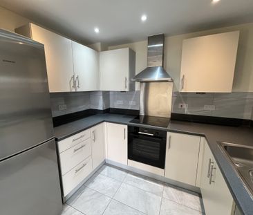 2 bed apartment to rent in Avenel Way, Poole, BH15 - Photo 5