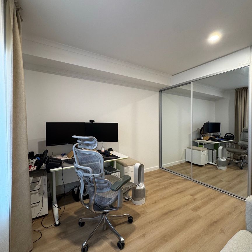 Adelaide CBD - Photo 1