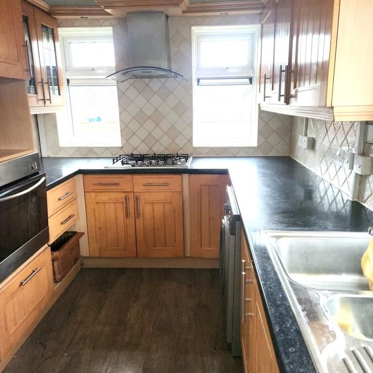 2 bedroom maisonette to rent - Photo 1