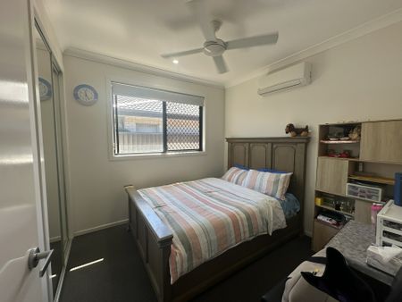 Two Bedroom Duplex - Photo 3