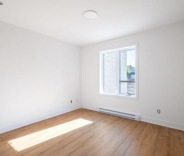 Appartement à louer - Laval (Chomedey) (Autres) - Photo 1