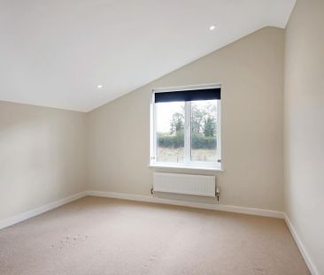 3 bedroom barn conversion to rent - Photo 3