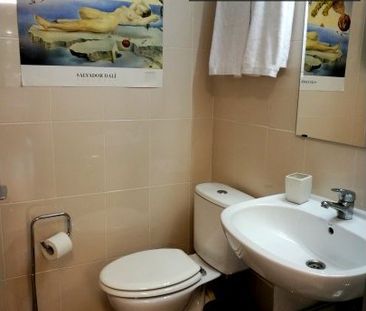 barcelona, Catalonia 08018 - Photo 2