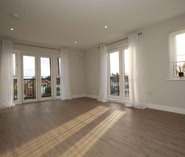 Opendale Road Burnham Buckinghamshire, SL1 - Photo 6