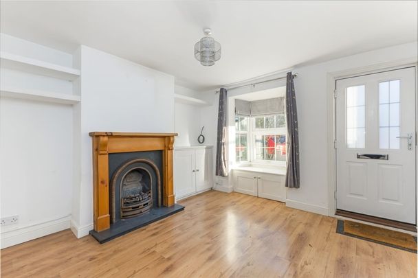3 bedroom terraced house to rent - Photo 1
