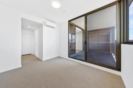 13126/19 Amalfi Drive,Wentworth Point,New South Wales 2127, Sydney - Photo 3