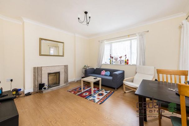 2 bedroom flat to rent - Photo 1