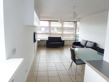 Staines Road West, Sunbury-on-thames, TW16 - Photo 2