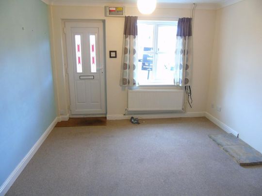 2 bedroom terraced house to rent - Photo 1