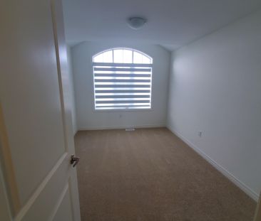 For Lease - 95 Picardy Drive, Hamilton, Ontario - Photo 2