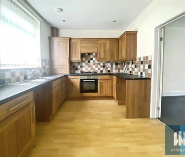Cambridge Street, South Elmsall, Pontefract, West Yorkshire, WF9 - Photo 4