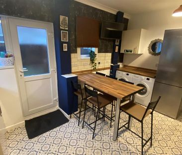 2 bedroom house share to rent - Photo 6