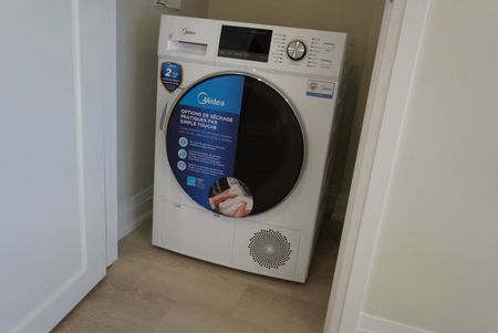 For Lease - 259 Glenway Circle, Newmarket, Ontario - Photo 3