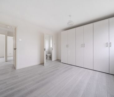 Hotham Close, Sutton At Hone, Dartford, DA4 9ET - Photo 3