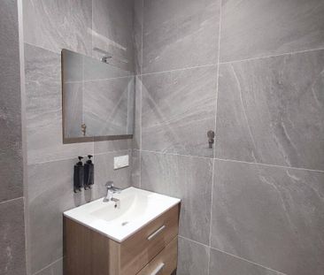 Location appartement rénové 3 pièces 38 m² à Cluses (74300) 4 - Photo 4